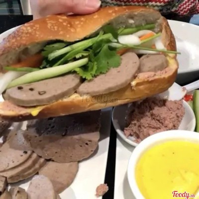 Bánh Mì Chả Bò Đà Nẵng
