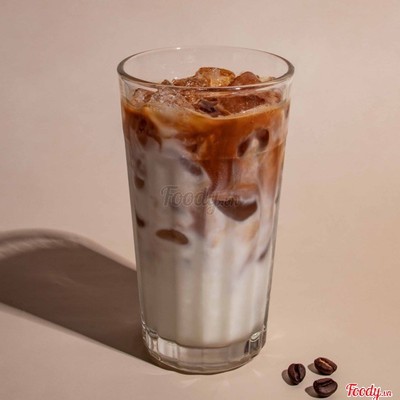Iced Oatmilk Latte