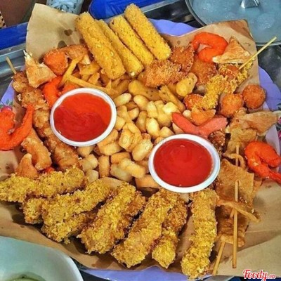 10 nem chua rán + 5 phô mai que + 1 khoai tây lắc phô mai