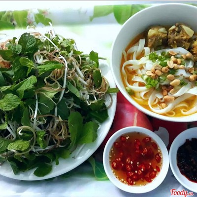 Mì quảng sườn