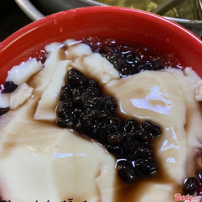 Tào phớ đỗ Đỏ