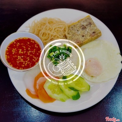 Cơm tấm bì chả ốp la