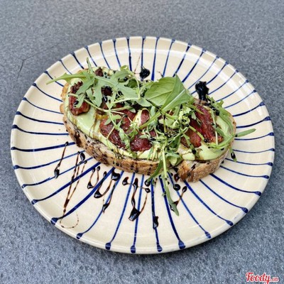 Tartine. Vegan Basil Ricotta