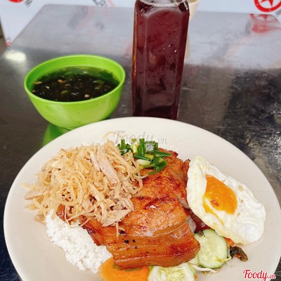 Sườn bì trứng+ rong biển + nước (trà tắc/ sâm)