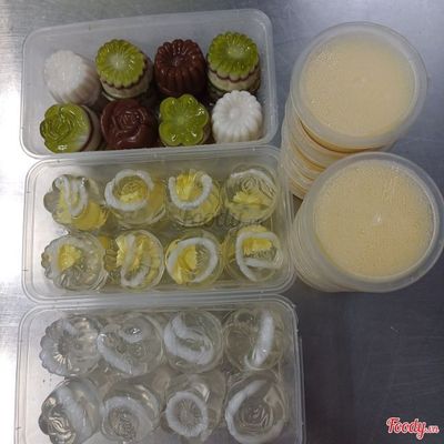 Combo 2 : 1 RC Dừa Bánh Flan, 1 RC Dừa, 1 RC Thập Cẩm, 10 Cái Bánh Flan