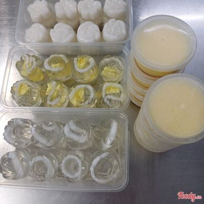 Combo 1 : 1 RC Dừa Bánh Flan, 1 RC Dừa, 1 RC Cốt Dừa, 10 Cái Bánh Flan