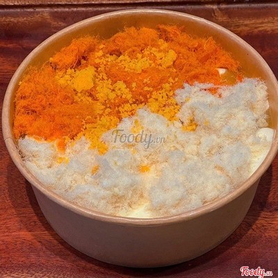 Bông lan trứng muối chà bông heo mix gà cay