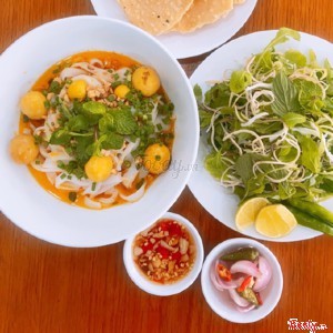 Mì Quảng Trứng Non