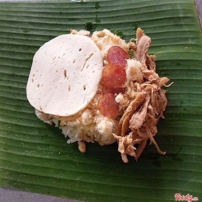 Xôi thập cẩm gà xé