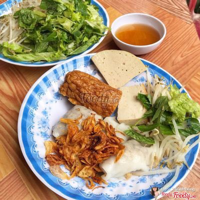Bánh cuốn chả quế