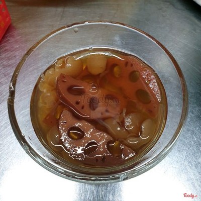 Củ sen + Nhãn nhục