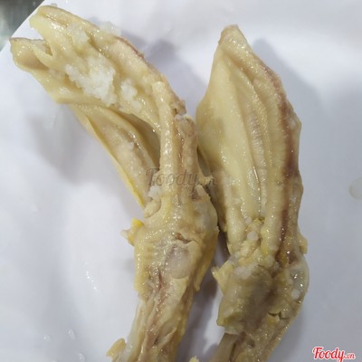 2 Chân