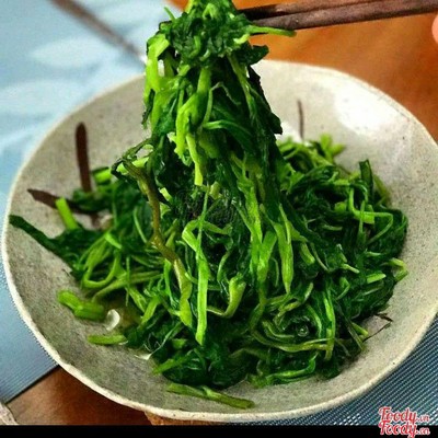 Rau muống luộc