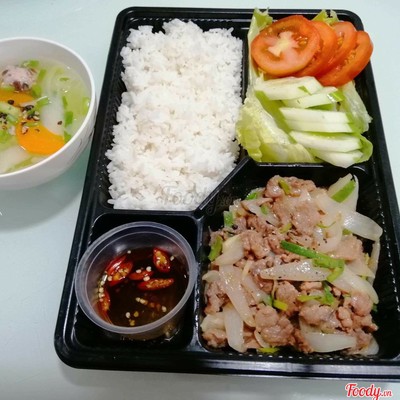 Cơm bò xào củ hành
