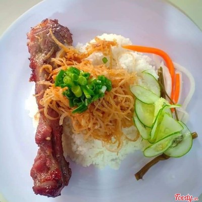 Cơm tấm sườn cây - bì