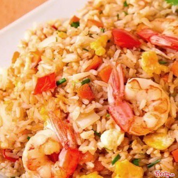 Cơm chiên hải sản ( +thơm )