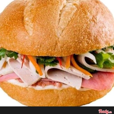 Hamburger Kẹp Chả