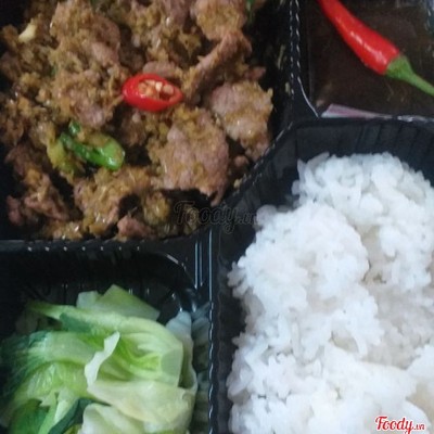Cơm bò xào sả ớt