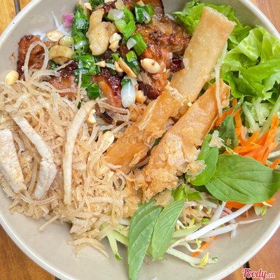 Bún bì thịt nướng