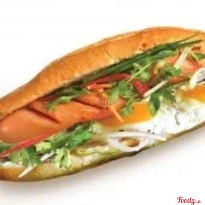Bánh mì xúc xích +trứng ốp la