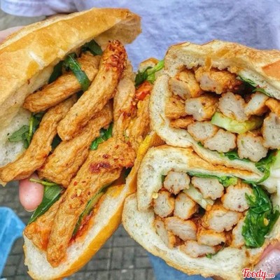 Bánh Mì Chả Cá Đặc Biệt ( thêm chả cá)