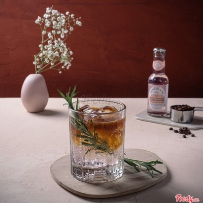 Espresso tonic