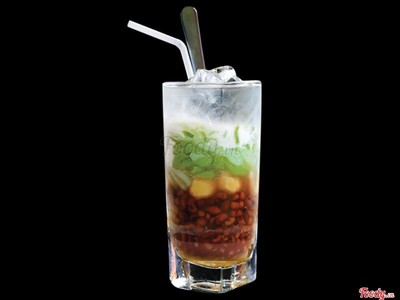 Chè bánh lọt+đậu đỏ+nước cốt dừa