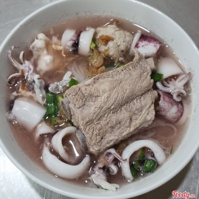 Hủ tiếu mực sườn