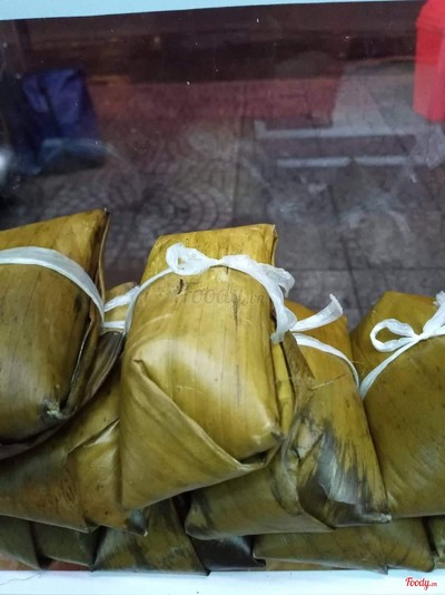 Bánh tét nhân đậu xanh