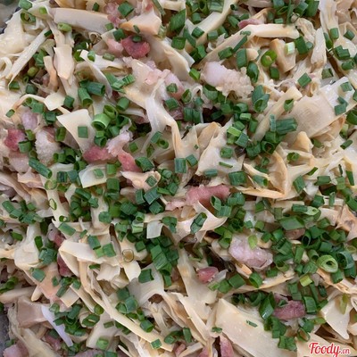 CƠM MĂNG XÀO THỊT