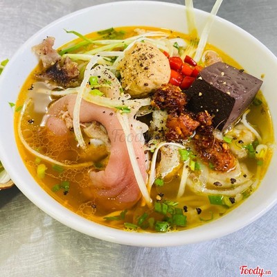 Bún đầy đủ có giò