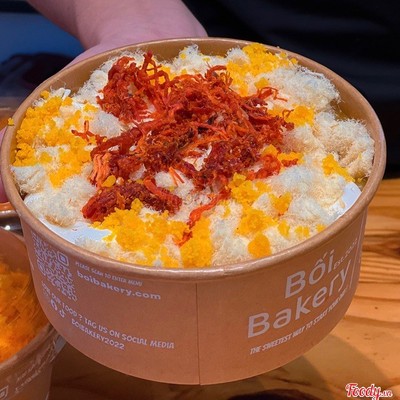 Bông lan trứng muối chà bông heo mix bò cay