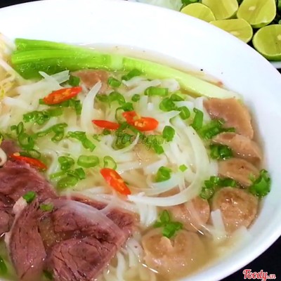 Phở Tái Gân