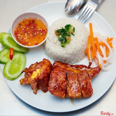 Cơm Sườn Non