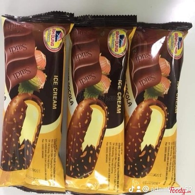 Kem socola Giòn lạc 