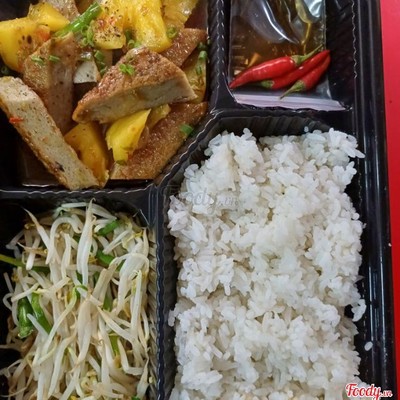 Cơm Chả Cá Nha Trang Kho Thơm