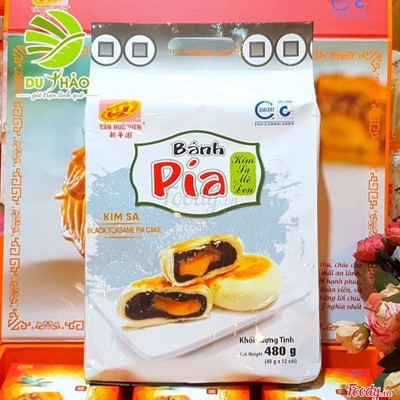 Bánh pía kimsa mè đen trứng muối