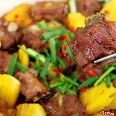 Cơm sườn non kho khóm