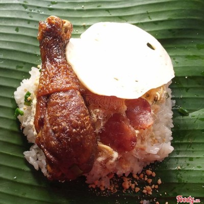 Xôi thập cẩm đùi gà