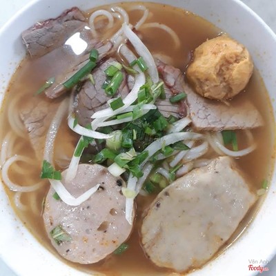 Bún bò sông hương