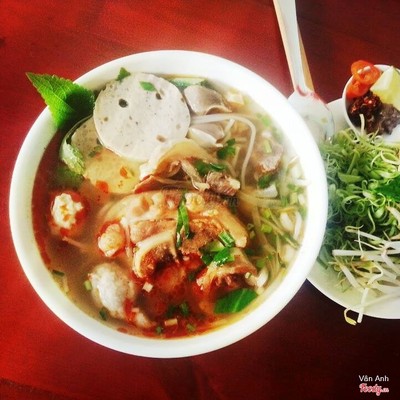 Bún bò sông hương đặc biệt