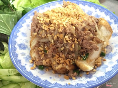 Bánh mì hấp thit bò