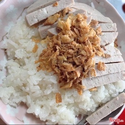 Xôi khúc +chả lụa+chà bông