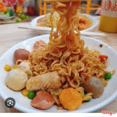 Mì trộn cá + bò + tôm