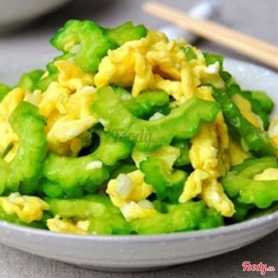 Khổ qua xào trứng
