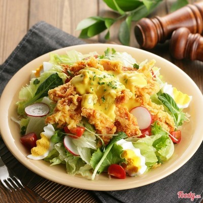 Salad gà sốt Cajun
