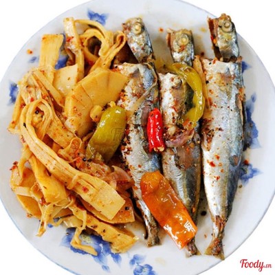 CƠM CÁ NỤC KHO MĂNG