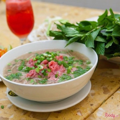 Phở Tái ( Đặc Biệt)