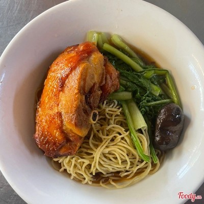 Mì Đùi Gà Hầm Mềm