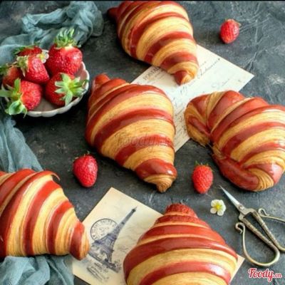 Croissant Bicolor Dâu